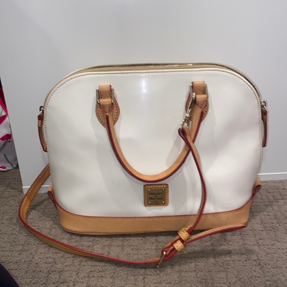 Dooney & Bourke Bag